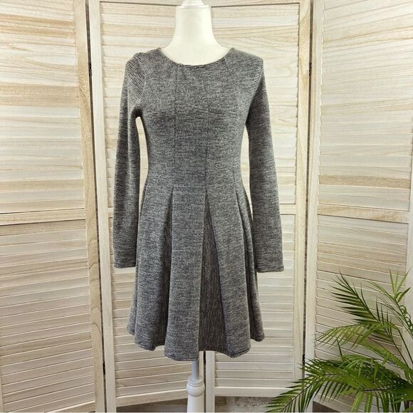 Anthropologie Dolan Left Coast Piper Skater Dress Small - Picture 2 of 11